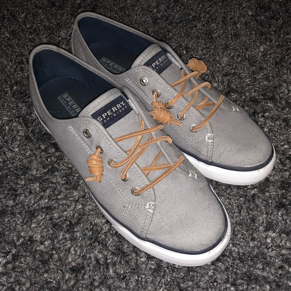 Sperry Seacoast Lace Up Tennis Shoes